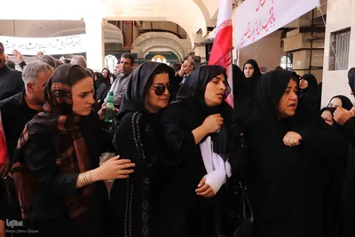 تشییع پیکر دو شهید قرآن آموز در تبریز