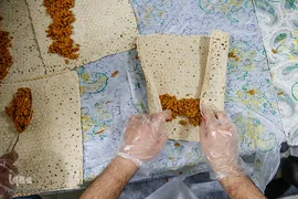 کرونا از شیراز می‌رود، مهربانی می‌ماند