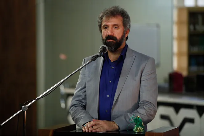 اربعین و آغاز حرکت ملی انتقال فرهنگ عاشورا به جهانیان در فضای مجازی
