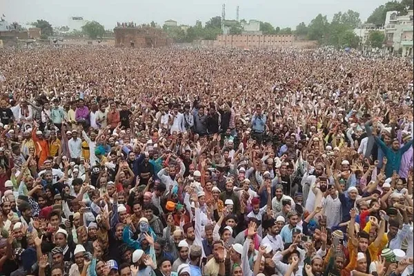 بریلی: توہین رسالتؐ کے خلاف ایک لاکھ افراد کا احتجاج، نوپور شرما کی گرفتاری کا مطالبہ