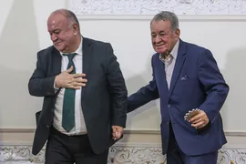 آیین نکوداشت علی رواقی