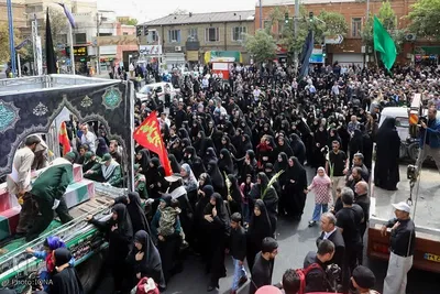 تشییع پیکر مطهر ۲۳ شهید دفاع مقدس در ارومیه‎