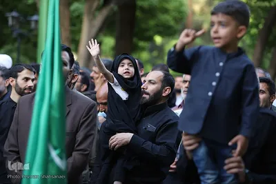تشییع پیکر شهدای تازه تفحص شده در اصفهان