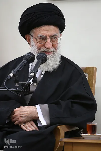 دیدار نخبگان مدال‌آور دانشگاه صنعتی شریف با رهبر انقلاب