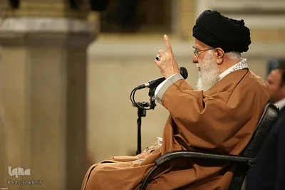 دیدار جمعی از پاسداران و خانواده‌های آنان با رهبر انقلاب