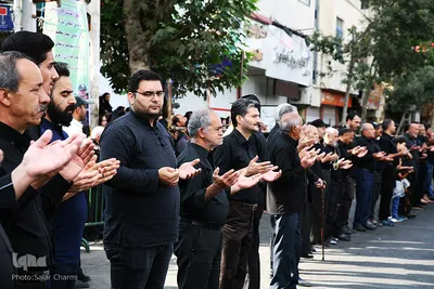 مراسم عزاداری ظهر عاشورا در کرج
