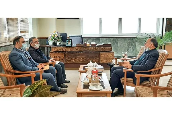 دیدار رئیس جهاد دانشگاهی قم با معاون سیاسی استانداری استان