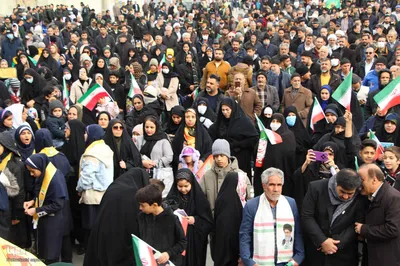 حماسه حضور مردم ملایر راهپیمایی ۲۲ بهمن