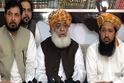 د پاکستان لومړی وزیر باید استعفا ورکړی