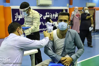واکسیناسیون افراد دارای بیماری خاص در اهواز