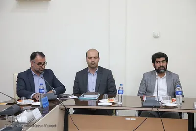 نشست شورای فرهنگ استان همدان با حضور دبیر شورای‌ عالی انقلاب فرهنگی