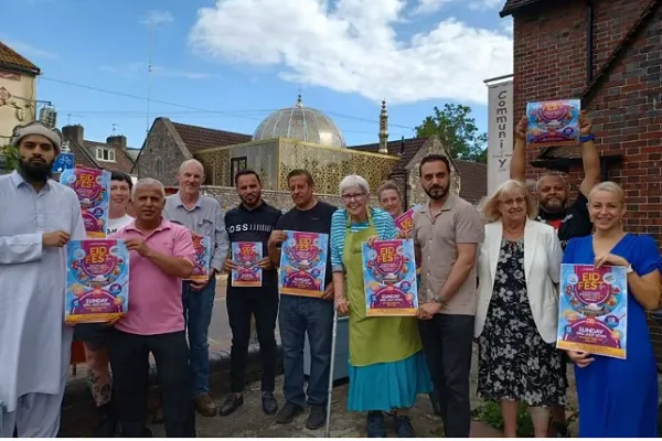 Mezquita en Bristol realizará jornada de puertas abiertas en celebración de Eid