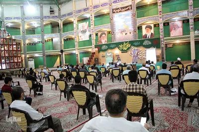 نشست تخصصی ارتقای قاریان وحافظان یزد با حضور قاری سید جواد حسینی