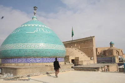 نگین فیروزه ای سمنان
