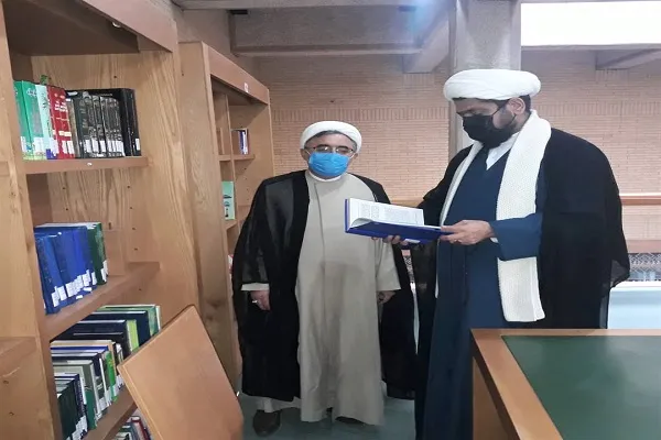 امکان همکاری وزارت ارشاد با موزه ملی قرآن بررسی شد