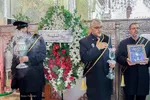 حضور معاون اول رئیس جمهور و وزیر کشور در حرم شاهچراغ
