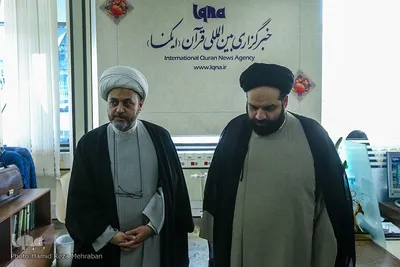 بازدید رئیس و اعضای هیئت علمی دانشکده رسانه و ارتباطات ادیان و مذاهب