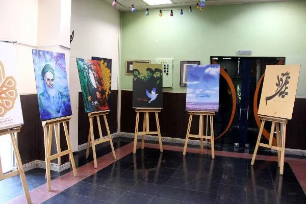 برپایی نمایشگاه «نشانی آفتاب» در نگارخانه گلستان