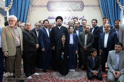 آئین تجلیل از حافظان و قاریان محافل انس با قرآن حرم مطهر امام خمینی(ره)