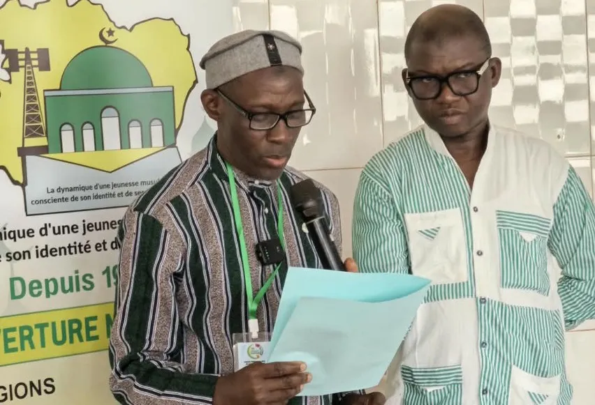 Plus de 400 jeunes issus de 19 régions de Côte d’Ivoire ont pris part à la 8ᵉ édition du Festival national des arts et de la culture islamique (FENACI), organisée du 5 au 9 août 2026 dans la région de l’Indénié-Djuablin, autour de l’engagement de la jeune