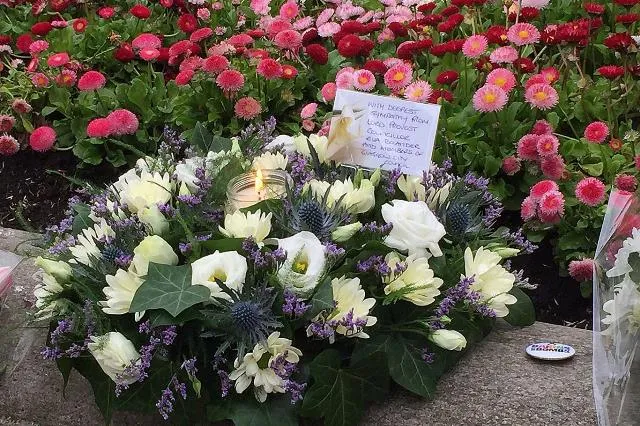 Musulmin Birtaniya Sun Nuna Alhini Ga Iyalan Wadanda Aka Kashe A Manchester