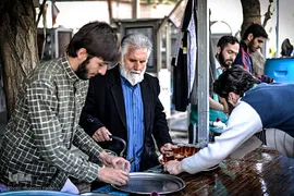 زیارت اهل قبور در آخرین پنجشنبه سال 