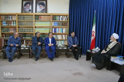 دیدار روح‌الله دهقانی فیروز‌آبادی، رئیس جهاددانشگاهی با آیت الله اعرافی، مدیر حوزه‌های علمیه کشور