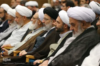 دیدار قضات و کارکنان دستگاه قضایی قم با رئیس قوه قضاییه