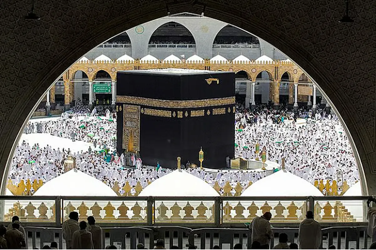 Kituo cha lugha za kimataifa cha Msikiti Mkuu wa Makka chasambaza nakala za Qur'ani zilizo tarjumiwa