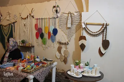 نمایشگاه صنایع‌دستی در باغ اکبریه بیرجند