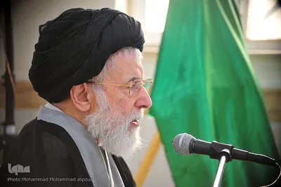 کتاب «شناسنامه چهارده معصوم(ع)» در اهواز رونمایی شد