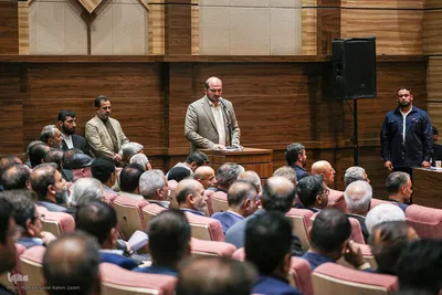 جلسه شورای برنامه ریزی استان فارس با حضور رییس جمهور