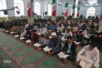 محفل انس با قرآن کاروان قرآنی انقلاب در میناب