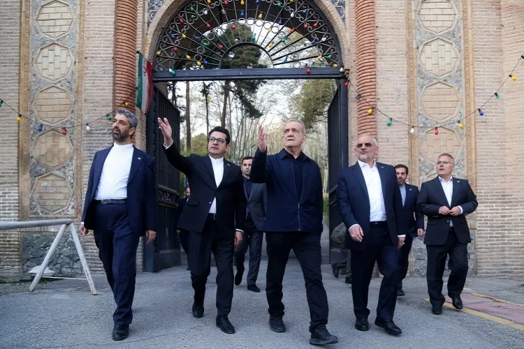 Kültürel ve tarihî mekânlara saldırı, düşmanların yıkıcı yaklaşımının göstergesidir