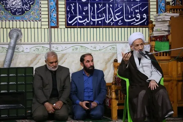 نشست پیشکسوتان دفاع مقدس با عنوان بزرگداشت شهدای خدمت که در منطقه بالاتجن قائم‌شهر