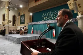 دیدار هزاران نفر از بسیجیان با رهبر انقلاب