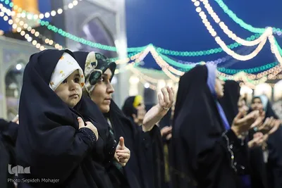 حرم مطهر رضوی در شب نیمه شعبان
