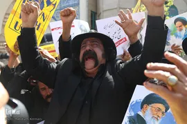 راهپیمایی نمازگزاران درمحکومیت جنایات آل‌سعود