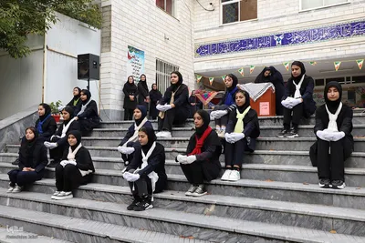آیین نواختن زنگ مهر در اهر