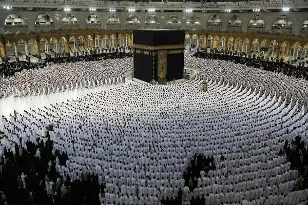هشت کاروان از کردستان به سفر معنوی حج تمتع 1402 اعزام می‌شوند