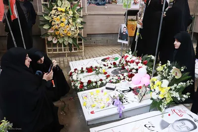 آیین بزرگداشت روز دختر در گلزار شهدا وادی رحمت