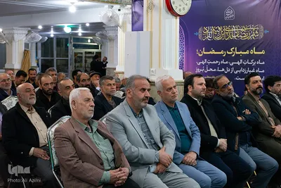 رونمایی از نماد‌های نوری مساجد در اصفهان