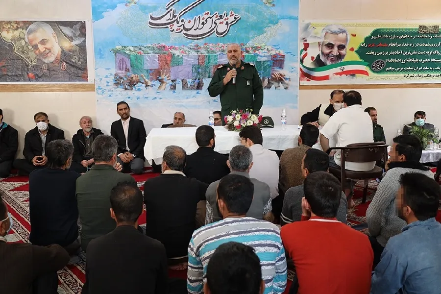 بازدید فرمانده سپاه حضرت قمر بنی‌هاشم(ع) از زندان شهرکرد
