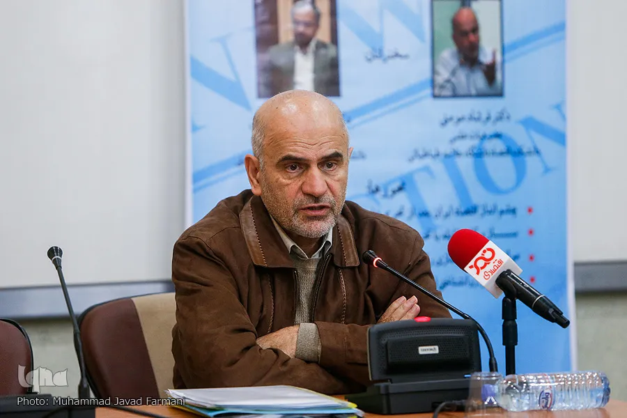 رشد اقتصادی دوران دفاع مقدس بی ‎سابقه است/ رباخواران عامل گرانی بنزین هستند