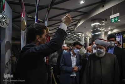 بازدید میهمانان کنفرانس وحدت اسلامی از برج میلاد