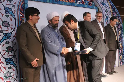 تقدیر از منتخبین جشنواره قرآنی دانشگاه آزاد اسلامی/عکاس: زهرا بهرامی  
