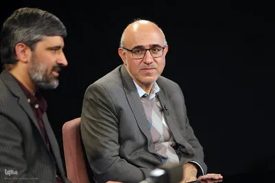 مهدی فاتح‌راد، استادیار دانشگاه صنعتی شریف