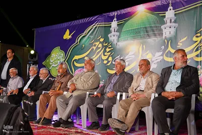 جشن میلاد پیامبر (ص) در میدان امام علی (ع) اصفهان