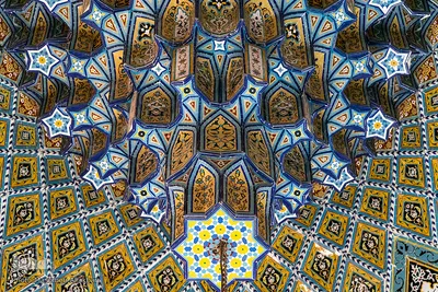 آرامش بهاری در امامزاده طاهر کرج