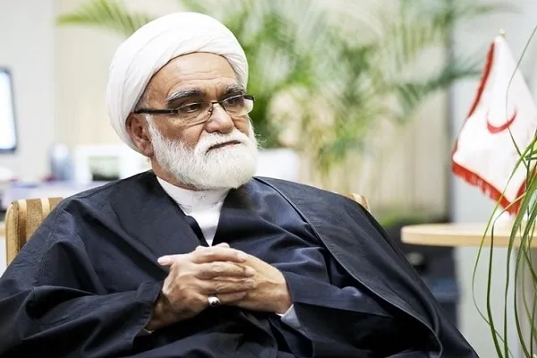 ادبیات حضرت امام(ره) با ابزار هنر به جوانان منتقل شود